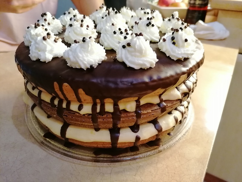 Somlói galuska torta