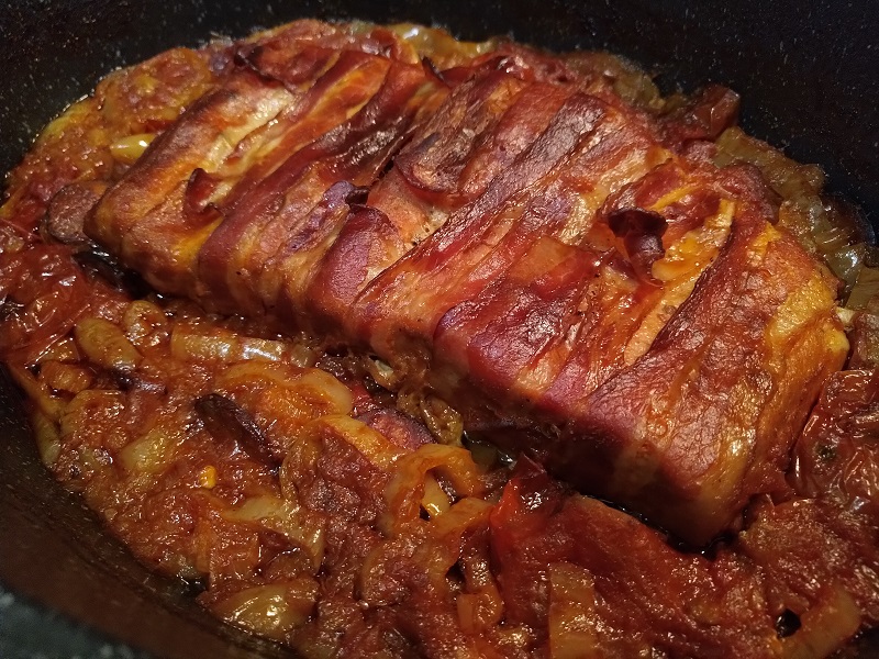 Baconbe tekert karaj lecsos raguval