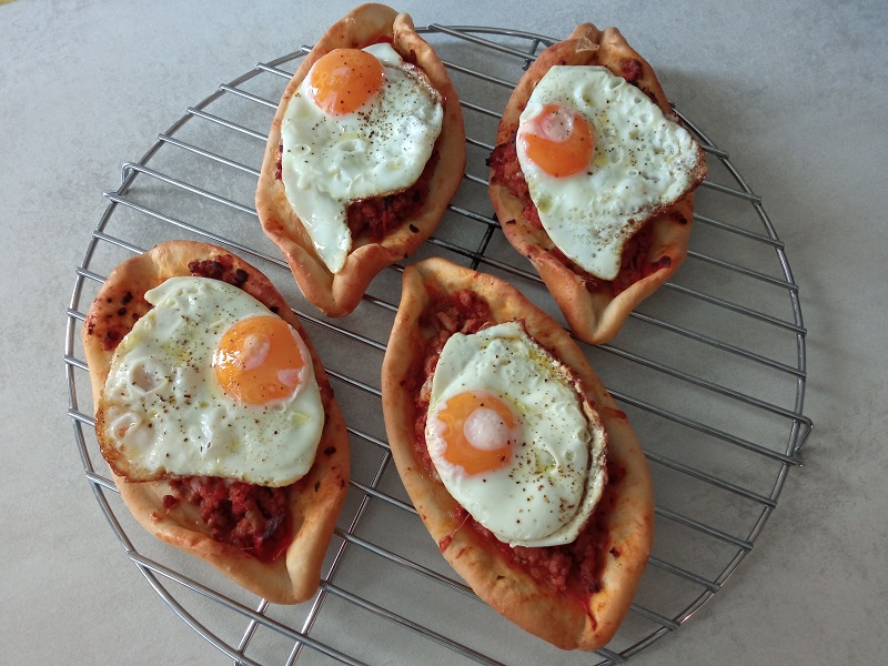 Pide