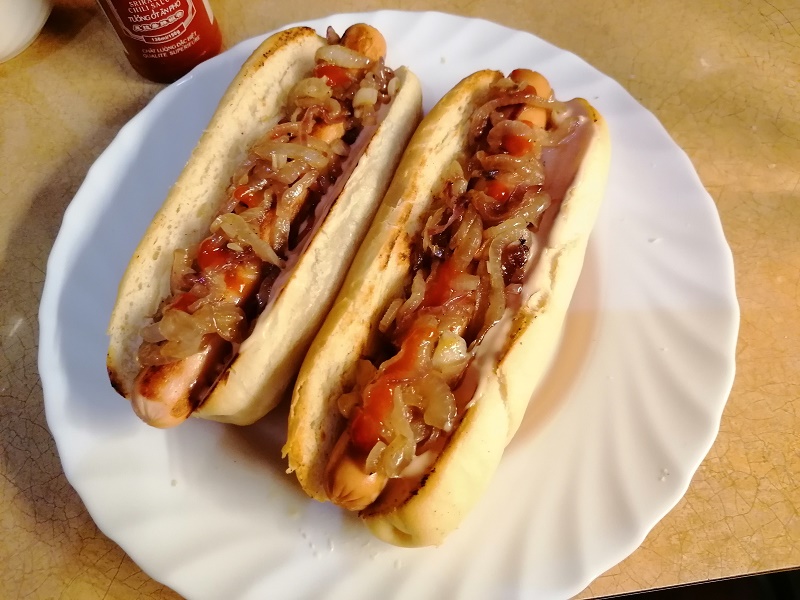 Klasszikus hot dog